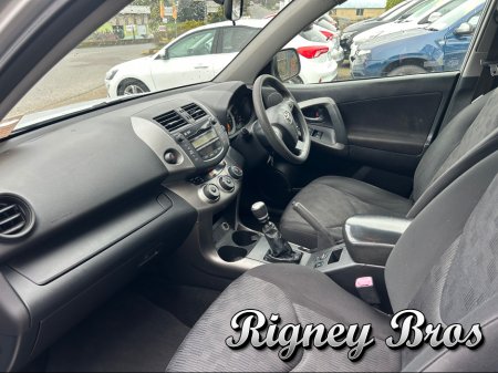 2010 Toyota Rav4 RAV4 2.2 D-4D 4X4 LUNA '10 4DR €6,500 thumbnail