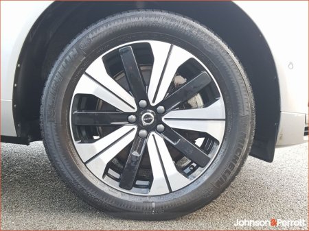 2023 Volvo XC60 T6 350bhp AWD PHEV Plus Bright (Two Year Warranty + Two Year Service Plan) €52,900 thumbnail