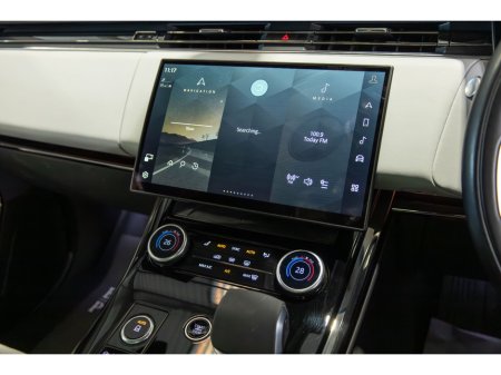 2023 Land Rover Range Rover Sport 3.0 Si4 PHEV 440 PS AWD Auto Dynamic HSE €85,366 thumbnail