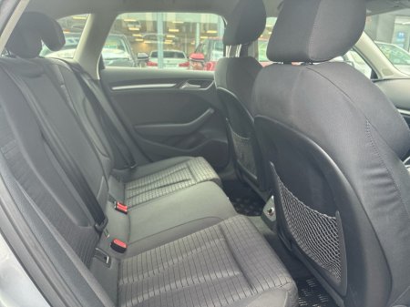 2015 Audi A3 - thumbnail 10