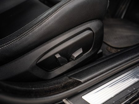 2016 BMW 5 Series - thumbnail 18