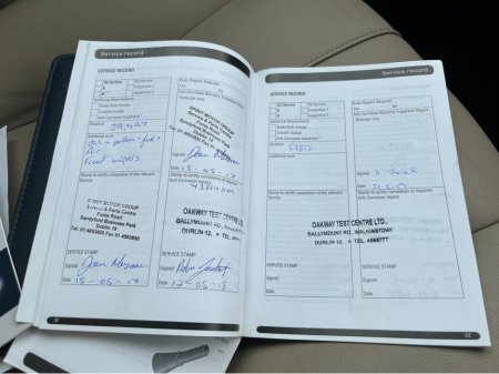 2015 Land Rover Discovery - thumbnail 25