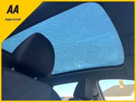 2017 Nissan Qashqai - thumbnail 10