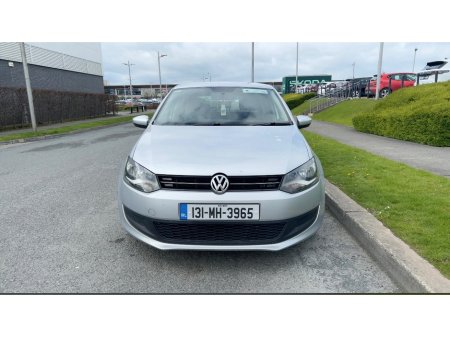 2013 Volkswagen Polo - view 2