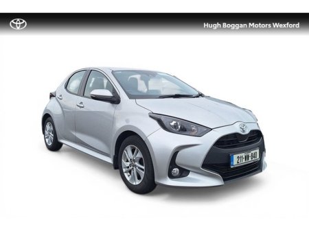 2021 Toyota Yaris - thumbnail 2