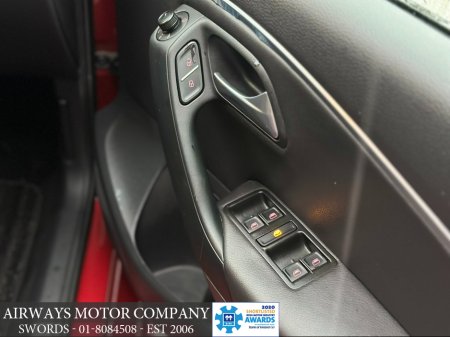 2017 Volkswagen Polo 1.2 TSI DSG 5DR - HIGH SPEC €11,950 thumbnail