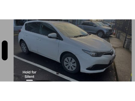 2018 Toyota Auris 1.4 D-4D TERRA 4DR