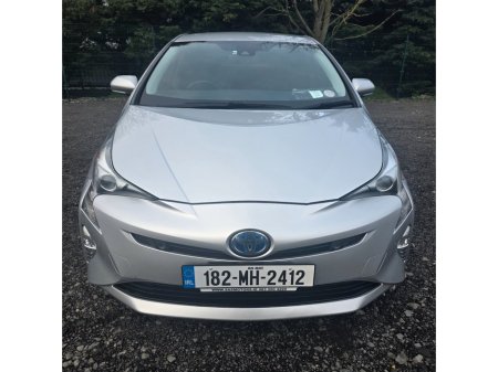 2018 Toyota Prius - thumbnail 2