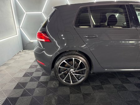 2019 Volkswagen Golf - thumbnail 7