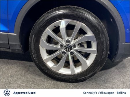 2024 Volkswagen T-Roc 1.0 TSI 110HP Style *2 Free Services Included* €29,495 thumbnail