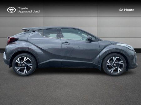 2023 Toyota C-HR HYBRID SPORT BI-TONE €27,995