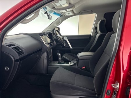 2023 Toyota Landcruiser - thumbnail 6