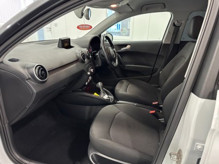 2016 Audi A1 - thumbnail 31