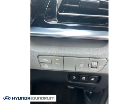 2020 Kia Niro - thumbnail 15