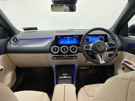 2026 Mercedes-Benz GLA Class - thumbnail 2