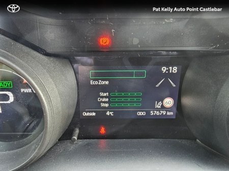 2023 Toyota Yaris Cross YARIS CROSS LUNA €27,900 thumbnail