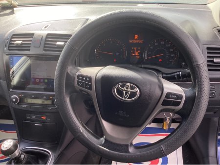 2010 Toyota Avensis - thumbnail 12