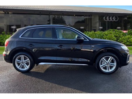 2025 Audi Q5 Q5 50 TFSI e 299HP S tronic q S line €62,950 thumbnail