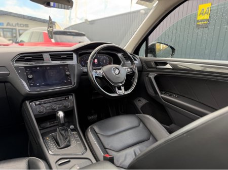 2020 Volkswagen Tiguan R-LINE BLACK EDT - 1.5 PETROL - AUTO - 12M WARRANTY - CAR: 1744 €34,950 thumbnail