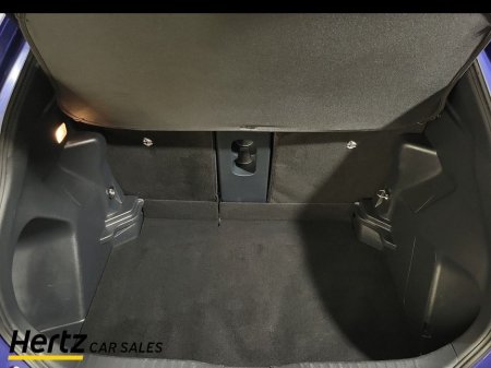 2023 Toyota Yaris Cross - thumbnail 18