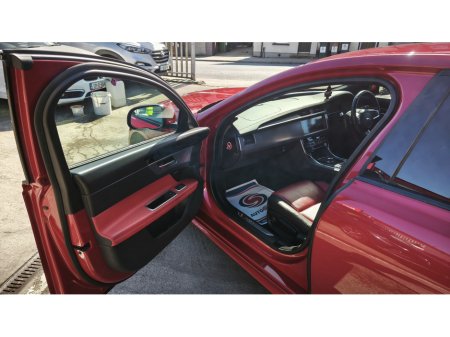 2016 Jaguar XF - thumbnail 15