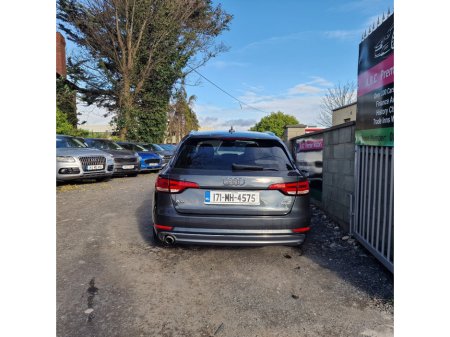 2017 Audi A4 - thumbnail 8