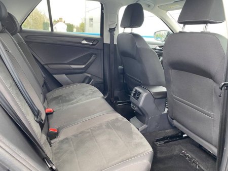 2022 Volkswagen T-Roc - thumbnail 8