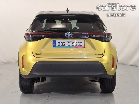 2023 Toyota Yaris Cross 1.5 Hybrid Sol €28,480 thumbnail