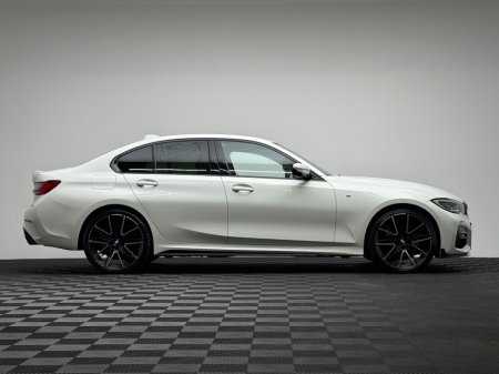 2020 BMW 3 Series 330E M SPORT €27,990 thumbnail