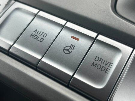 2022 Hyundai Kona Executive EV 39kWh Auto €18,990 thumbnail