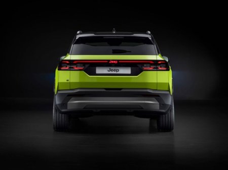2026 Jeep Compass  thumbnail