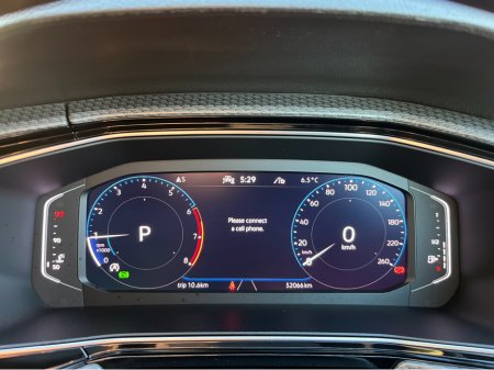 2023 Volkswagen T-Cross R-LINE AUTOMATIC 1.0 PETROL //HIGH SPEC//REVERSE CAMERA//HALF LEATHER SEATS//ADAPTIVE CRUISE CONTROL//KEYLESS ENTRY// €26,950 thumbnail