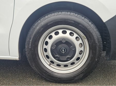 2025 Opel Vivaro - thumbnail 8