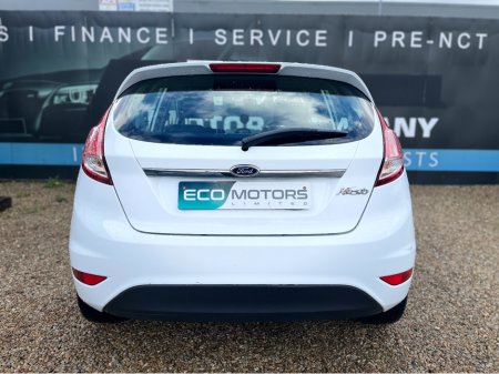 2014 Ford Fiesta - thumbnail 5