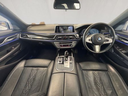 2017 BMW 7 Series  €34,495 thumbnail
