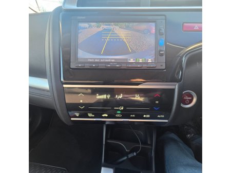 2016 Honda Fit - thumbnail 21