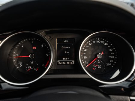 2017 Volkswagen Jetta - thumbnail 18