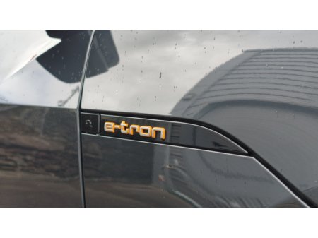 2023 Audi e-tron - thumbnail 10