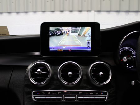 2018 Mercedes-Benz C Class C SERIES D AMG LINE 4DR AUTO €24,950 thumbnail