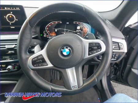 2022 BMW 5 Series 4DR AUTO M SPORT €46,945 thumbnail