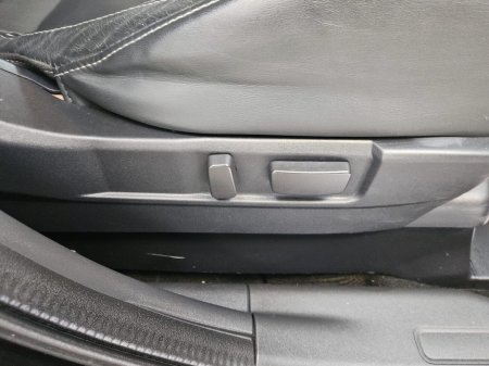 2018 Mitsubishi Outlander - thumbnail 9