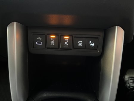 2024 Toyota Corolla - thumbnail 21