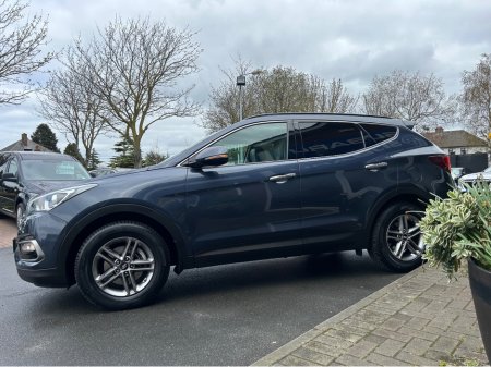 2018 Hyundai Santa Fe - thumbnail 6