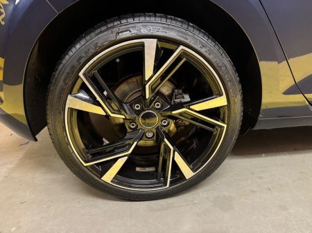 2013 Volkswagen Golf - thumbnail 29