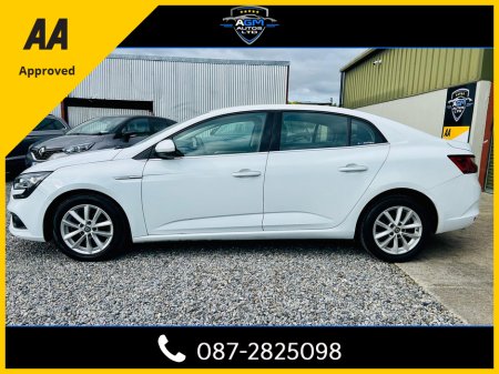 2017 Renault Megane - thumbnail 7