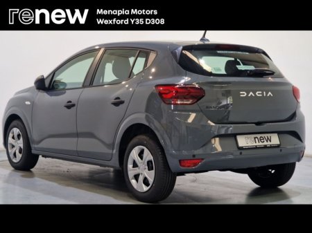 2025 Dacia Sandero Essential TCe 90 €19,595