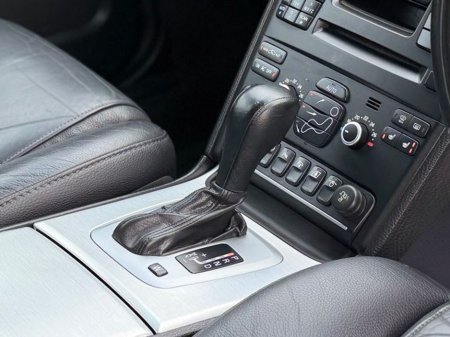 2014 Volvo XC90 D5 AWD SE GT 5DR Auto €14,900 thumbnail