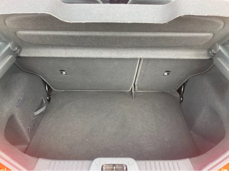 2017 Ford Fiesta - thumbnail 19