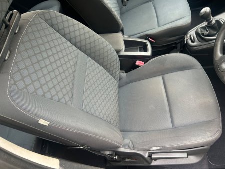 2010 Renault Grand Scenic - thumbnail 11