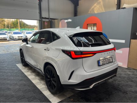 2022 Lexus NX 350h - thumbnail 4